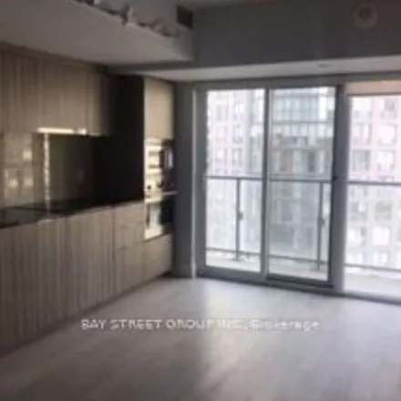 Image 2 - 955 Bay Street, Old Toronto, ON M5S 2S3, Canada - Apartment for rent