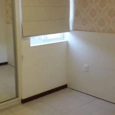 Buy this 2 bed apartment on Rua Coronel Quintão in Monte Castelo, Juiz de Fora - MG