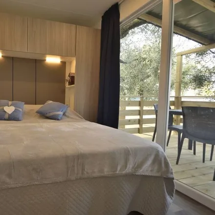 Rent this 2 bed house on Municipio di Padenghe sul Garda in Via Italo Barbieri 3, 25080 Padenghe sul Garda BS