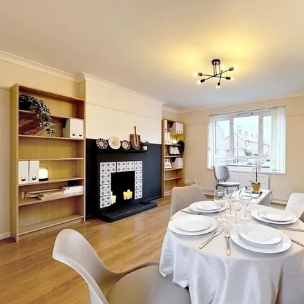 Rent this 3 bed apartment on 25 Rokeby Street in Mill Meads, London