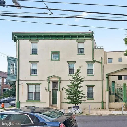 Buy this 2 bed condo on 806 North Lawrence Street in Philadelphia, PA 19123
