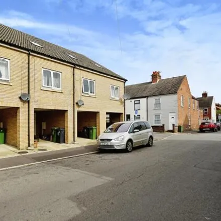 Buy this 3 bed townhouse on Lucas Road in Great Yarmouth, NR31 0FD