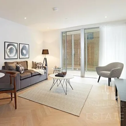 Image 1 - Pearce House, 8 Circus Road West, Nine Elms, London, SW11 8EY, United Kingdom - Room for rent