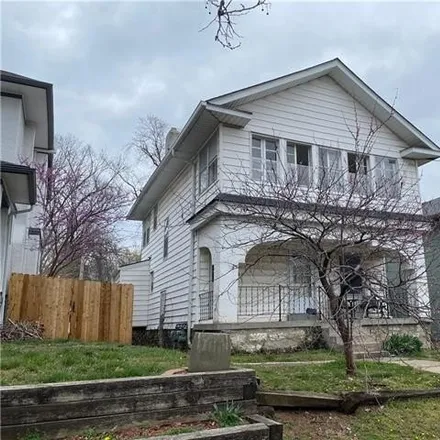 Buy this studio house on 4385 Holly Street in Kansas City, MO 64111