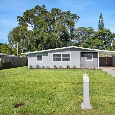 Buy this 3 bed house on 2005 Fern Avenue in Kensington Park, Sarasota County