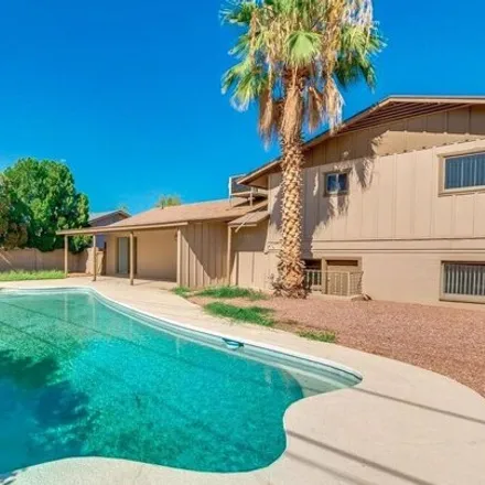 Rent this 5 bed house on Hudson Elementary School in East Malibu Drive, Tempe
