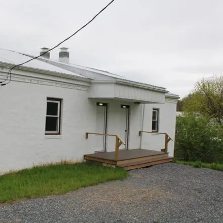 Rent this 1 bed house on 1321 Kramer Mill Road in Brecknock Township, PA 17517