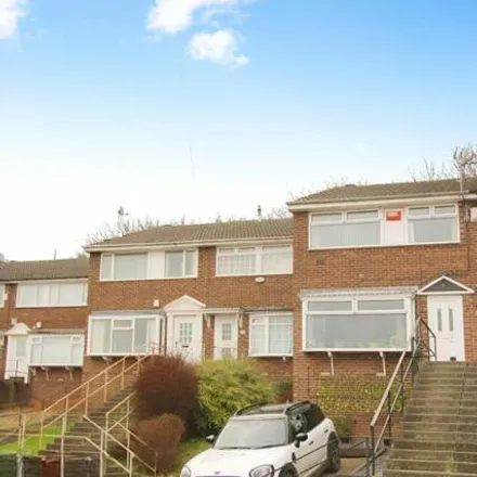 Rent this 3 bed house on Ramshead Crescent in Leeds, LS14 1PF