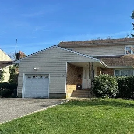 Buy this 5 bed house on 33 Meadow Street in Village of Garden City, NY 11530