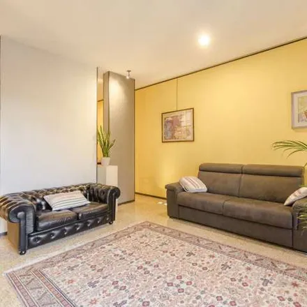 Rent this 1 bed apartment on Ambasciatori in Via Pescherie Vecchie, 40121 Bologna BO