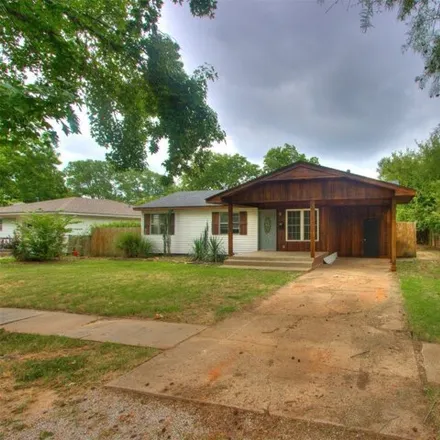 Image 3 - 722 W Jefferson St, Tecumseh, Oklahoma, 74873 - House for sale