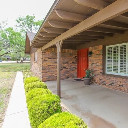 Image 4 - 2341 Roberts Drive, Big Spring, TX 79720, USA - House for sale