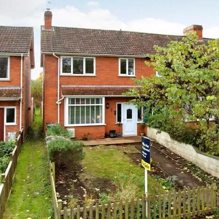 Buy this 3 bed house on 6 Bishops Hull Hill in Taunton, TA1 5DY