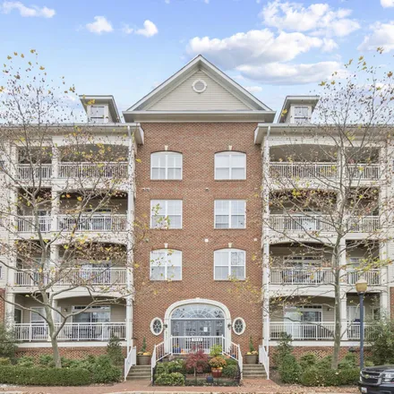 Image 3 - 5112 Donovan Drive, Alexandria, VA 22304, USA - Condo for sale