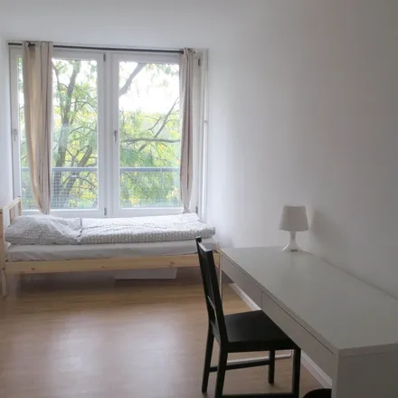 Rent this 1 bed apartment on Auy Thaimassage in Wilhelmstraße 148, 13595 Berlin