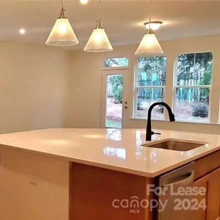 Rent this studio house on Mariemont Circle in Charlotte, NC 28226