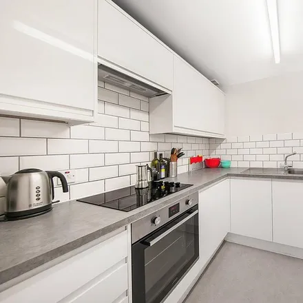 Rent this studio apartment on Emperor's Gate in London, SW7 4HJ