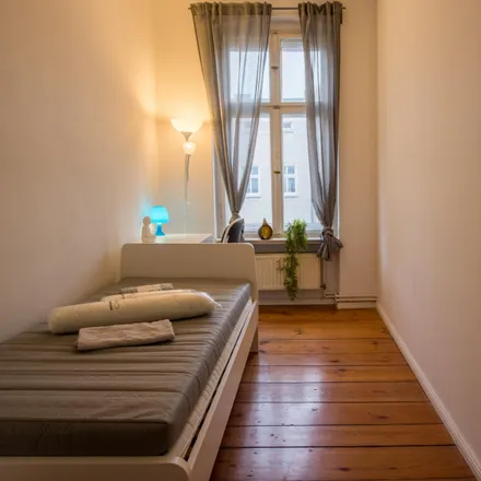 Rent this 2 bed room on Immanuelkirchstraße 16 in 10405 Berlin, Germany