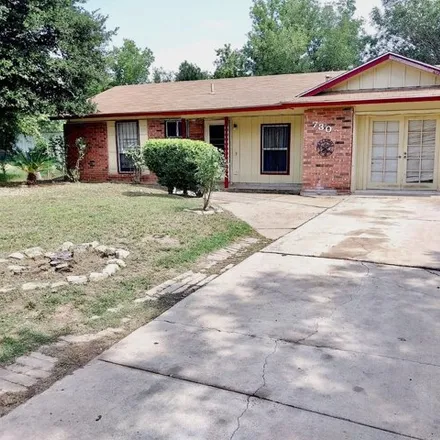Image 2 - 7300 Deep Spring Drive, San Antonio, TX 78238, USA - House for sale