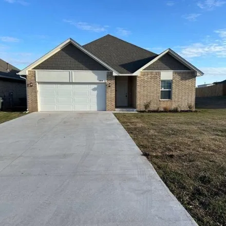 Rent this 3 bed house on Lakeview Dr in Logan County, OK