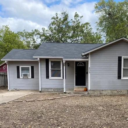 Buy this 3 bed house on North Lewis Avenue in Kerrville, TX 78028