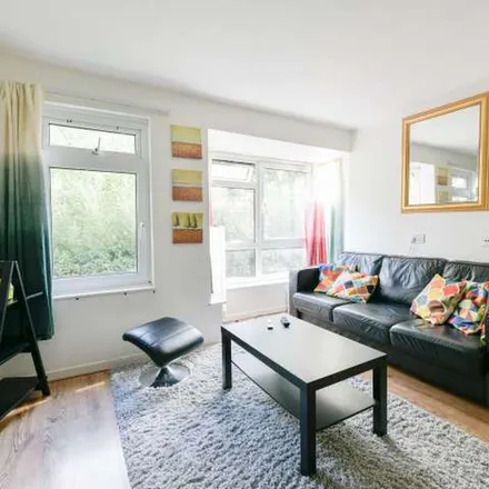 Rent this 1 bed apartment on Ludwick Mews in London, SE14 6NG