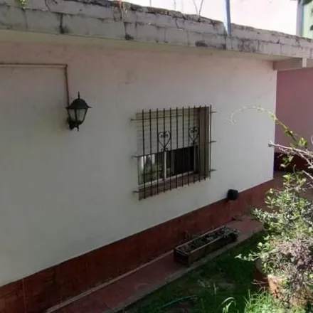 Buy this 3 bed house on Manuel Luis de Oliden in Partido del Pilar, B1669 CKH Del Viso