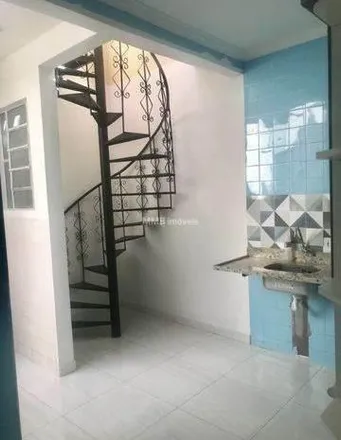 Buy this 2 bed apartment on Rua Doutor João Pinheiro in Jardim Glória, Juiz de Fora - MG