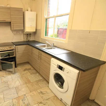 Rent this 2 bed house on Stanley Road in Nottingham, NG7 6PG
