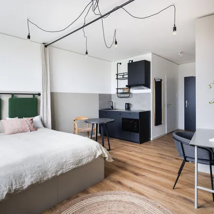 Rent this 1 bed apartment on Wohn- und Hotelkomplex Hansator in Bremer Platz, 48155 Münster