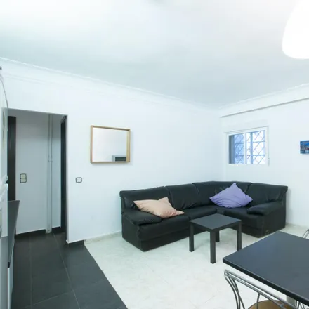 Rent this 2 bed apartment on Madrid in Calle de Amaniel, 11