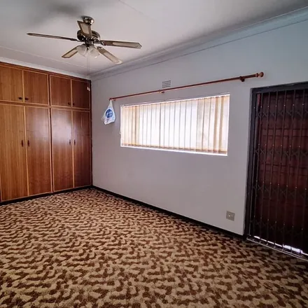 Image 2 - Hertzog Street, Seemeeu Park, Welkom, 9460, South Africa - Apartment for rent