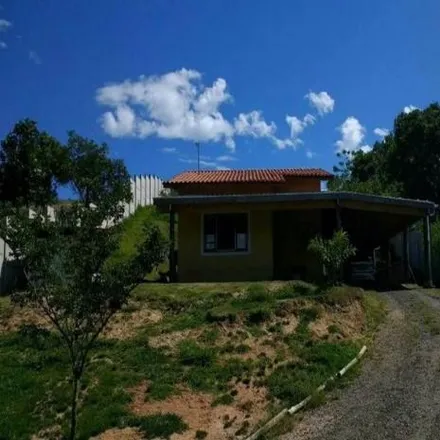 Image 2 - Estrada dos Pintassilgos, Estância Porto Velho, Jacareí - SP, 12323-110, Brazil - House for sale