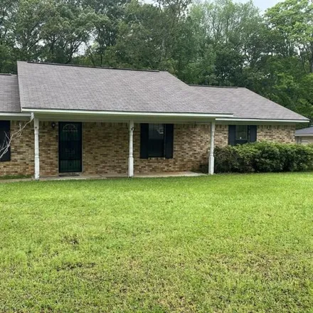 Rent this 3 bed house on 137 Airline Terrace in Pearl, MS 39208