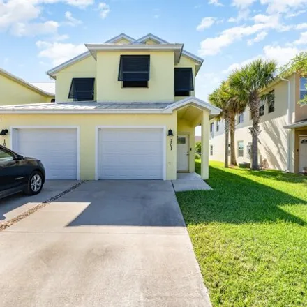 Buy this 3 bed condo on 3951 Playa Del Sol Drive in Rockledge, FL 32955