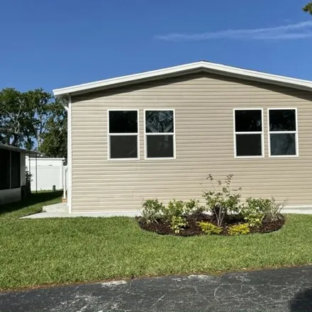 Buy this studio apartment on 11 Coach House Court in Daytona Beach, FL 32119