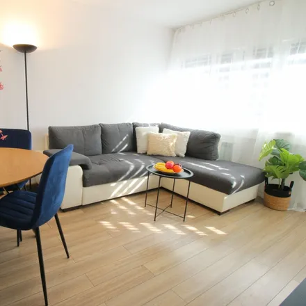 Rent this 2 bed apartment on blok 239 in Traktorowa 76, 91-142 Łódź