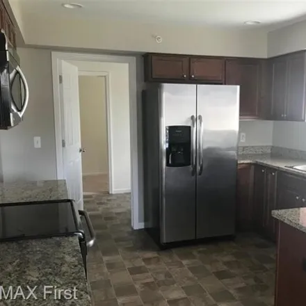 Image 6 - 14269 Shadywood Dr Unit 78, Sterling Heights, Michigan, 48312 - Condo for sale