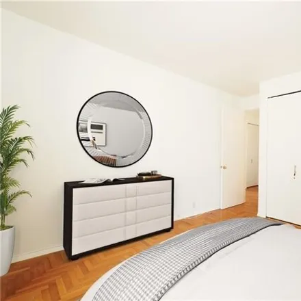 Image 6 - Central Park Place, West 57th Street, New York, NY 10019, USA - Condo for sale