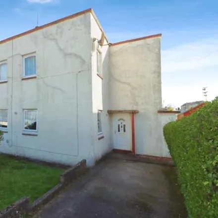 Buy this 2 bed apartment on Blacklaw Road in Dunfermline, KY11 4AR