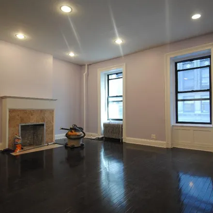 Rent this studio apartment on 18 West 37th Street in New York, NY 10018