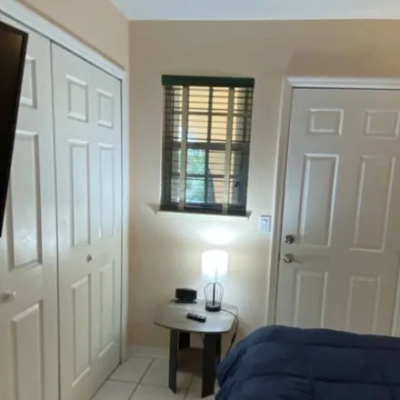 Rent this 2 bed house on Fort Pierce
