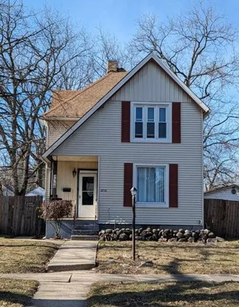 Buy this 3 bed house on 1510 Grace Street in Rockford, IL 61103
