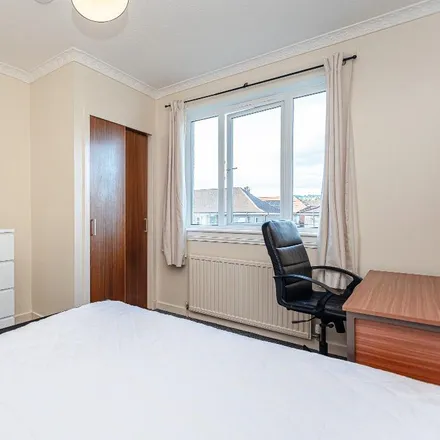 Image 9 - Scott Street, Stirling, FK8 1AH, United Kingdom - Apartment for rent