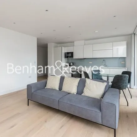 Rent this 2 bed apartment on The Liberty Building in 112-118 East Ferry Road, Cubitt Town