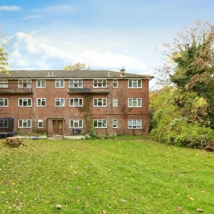 Buy this 2 bed apartment on Bean Road in Greenhithe, DA9 9JD