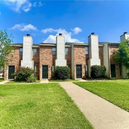 Rent this 2 bed townhouse on 852 San Pedro Drive in College Station, TX 77845