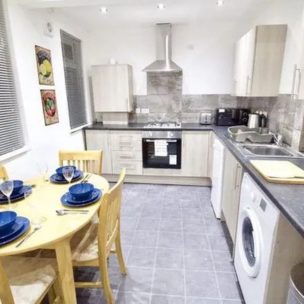 Rent this 3 bed townhouse on Kennedy Road in Eccles, M5 5ET