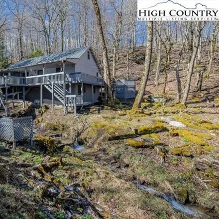 Image 1 - 126 Staghorn Hollow Rd, Beech Mountain, North Carolina, 28604 - House for sale