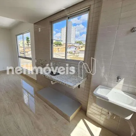 Rent this 2 bed apartment on Rua Boninas in Esplanada, Belo Horizonte - MG